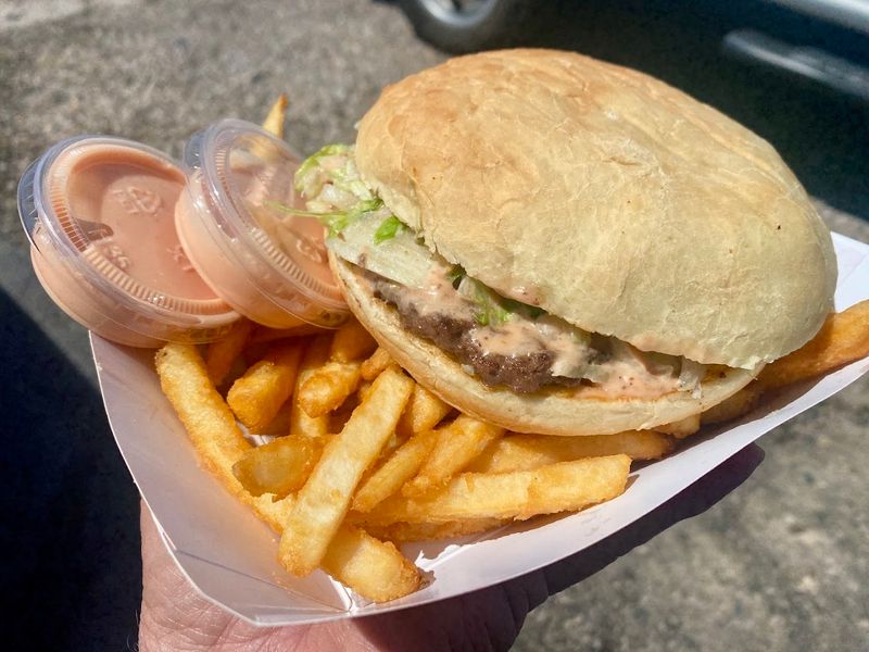 The Big Ben Cheeseburger That Makes Sure Your Stomach Is Full