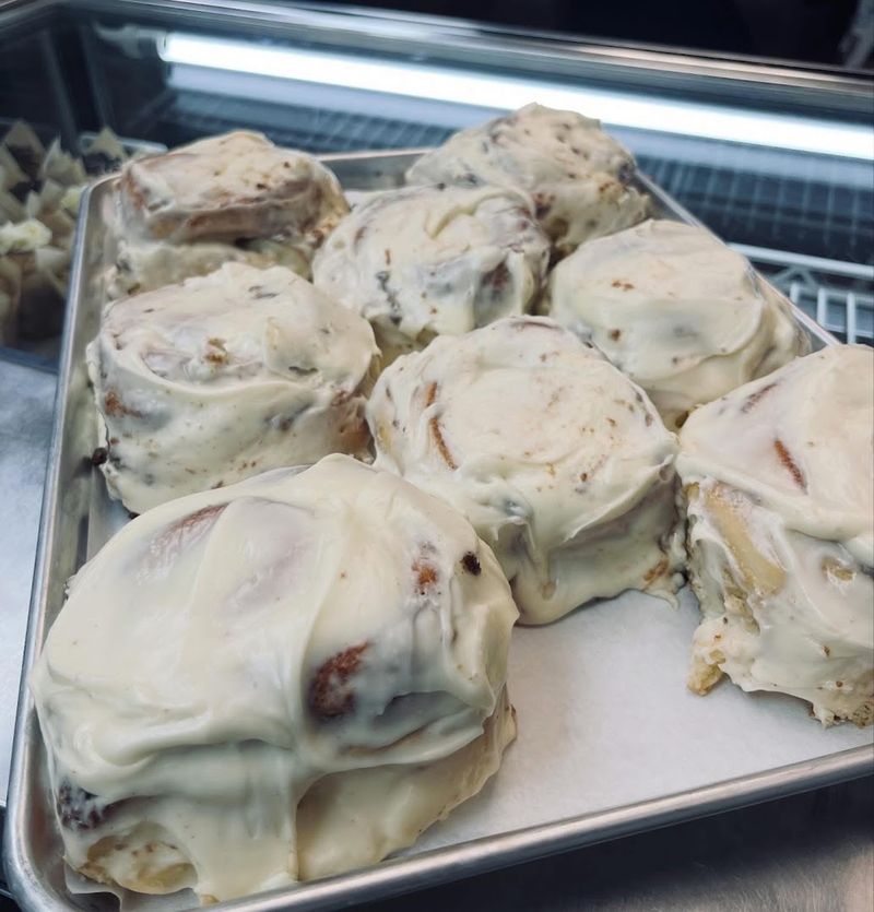 Cinnamon Rolls That Sell Out Every Single Month