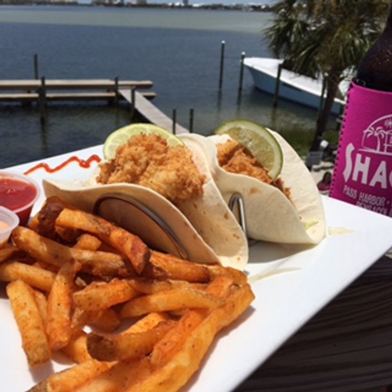 Ingredients That Define Mississippi Fish Tacos