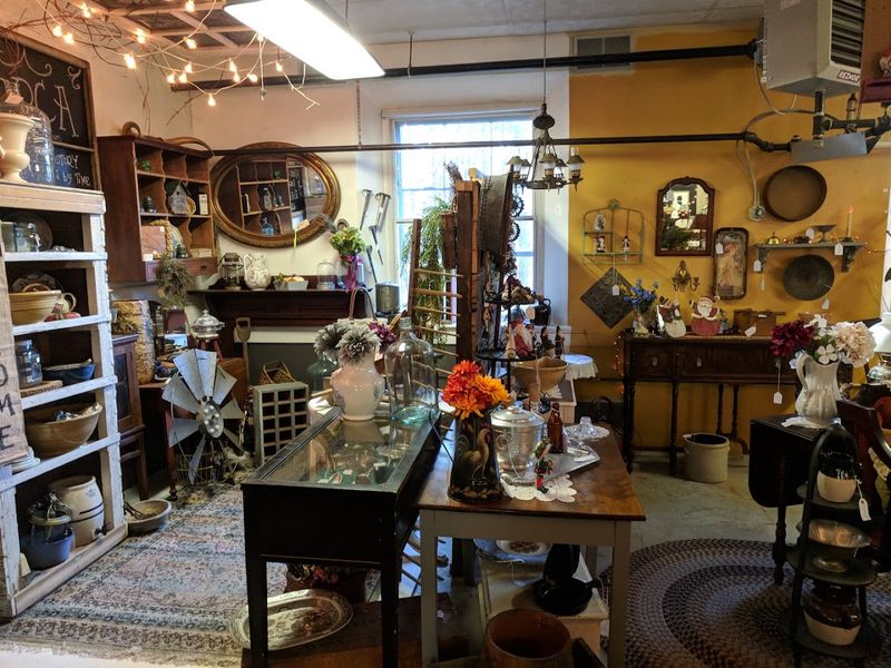 Hunt And Gather Vintage Market LLC, Princeton