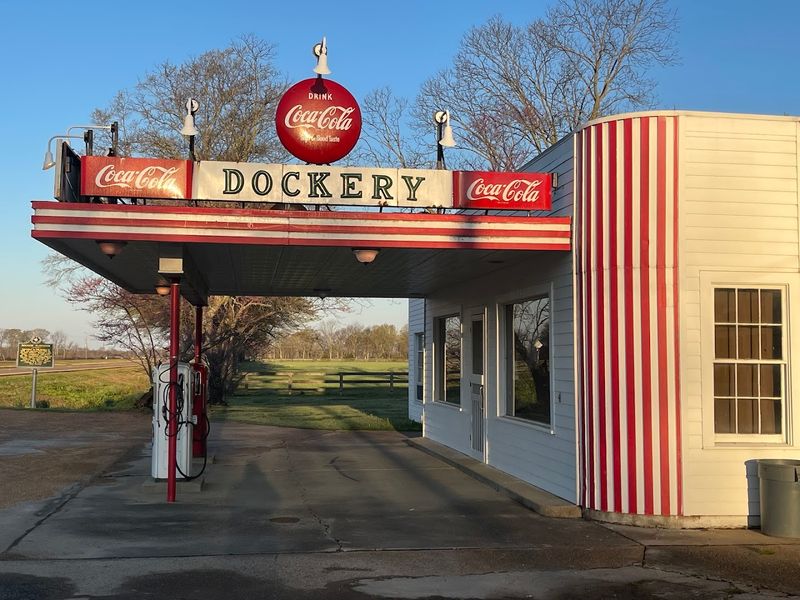 Why Every Road Trip Through Mississippi Should Include This Stop