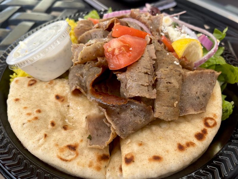 The Gyro That Keeps People Coming Back