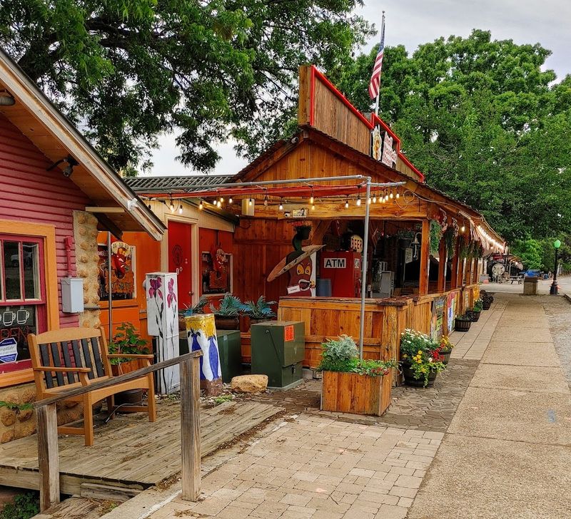 Local Arts And Handmade Crafts