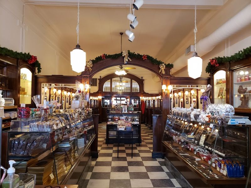A Vintage Interior Worth Lingering Over