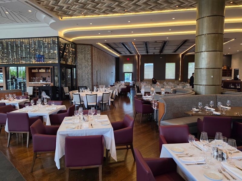 An Upscale Atmosphere That Does Not Feel Intimidating