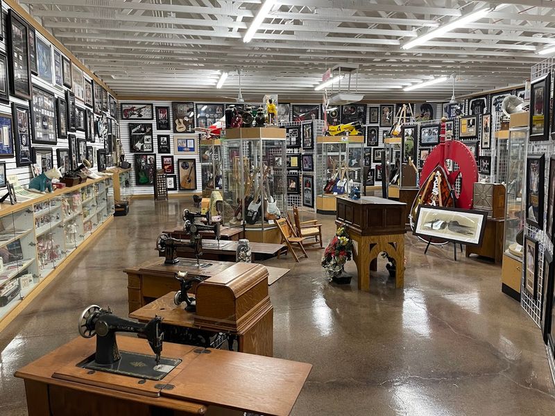 Vintage Memorabilia Turns The Visit Into More Than A Car Tour