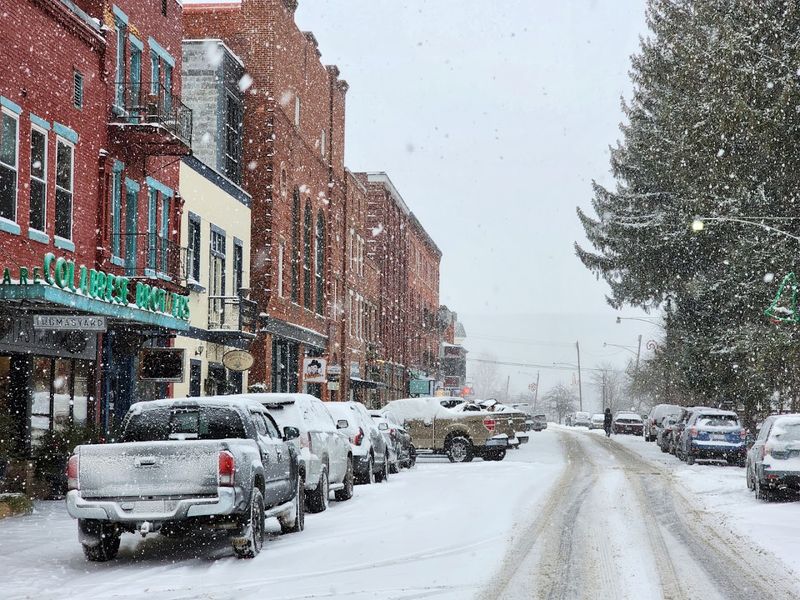 Front Street and the Art Scene That Snuck Up on Everyone