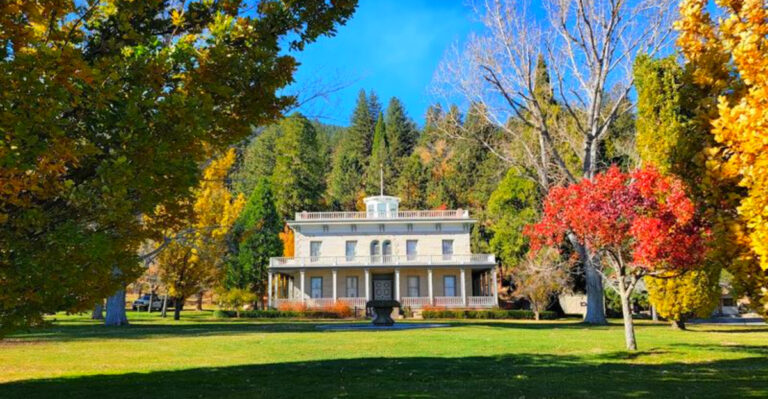 The Nevada Mansion With A Geothermal Pool That’s Stayed The Same For 160 Years