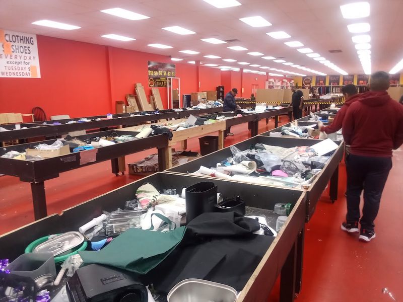 Why This Place Keeps Drawing Shoppers Back