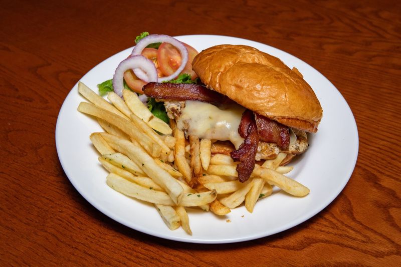 The Fireside Cheeseburger Has Its Own Fan Base