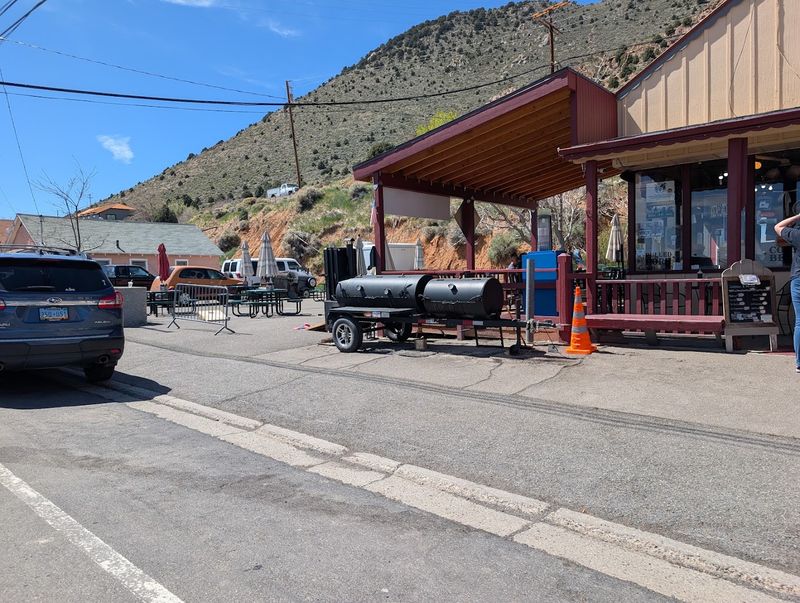 Live Music and Local Energy