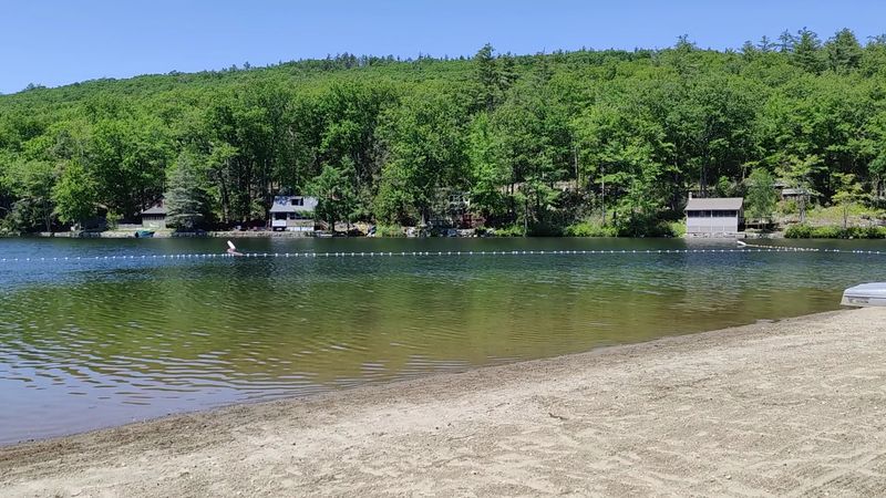 Crystal Clear Water That Stuns