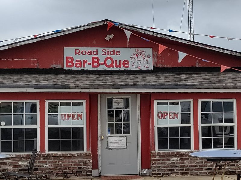 What Makes This BBQ Stand So Hard To Pass Up