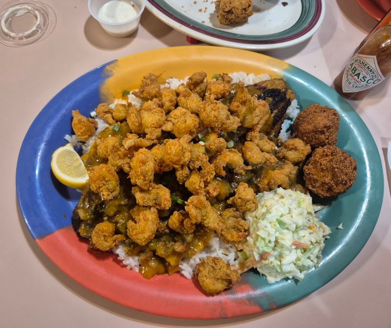 Pairing Side Dishes With Crawfish Boils