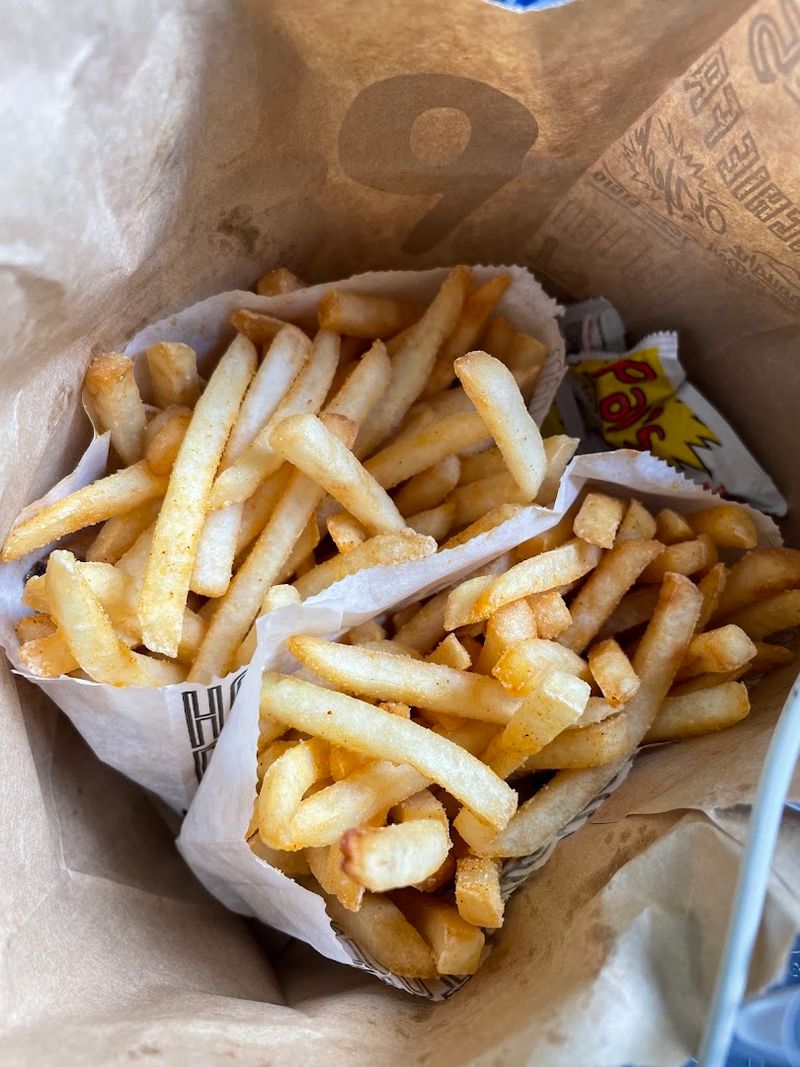 Frenchie Fries And Cheddar Rounds That Steal The Show