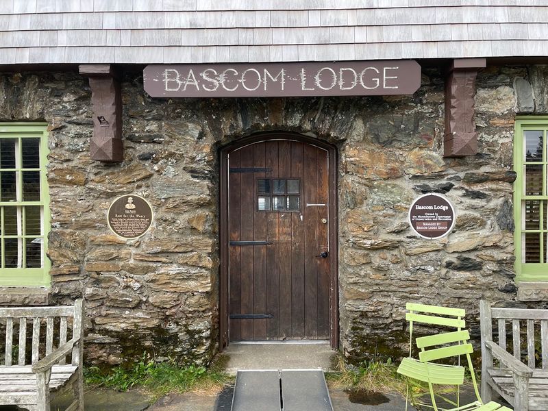 Bascom Lodge At The Top