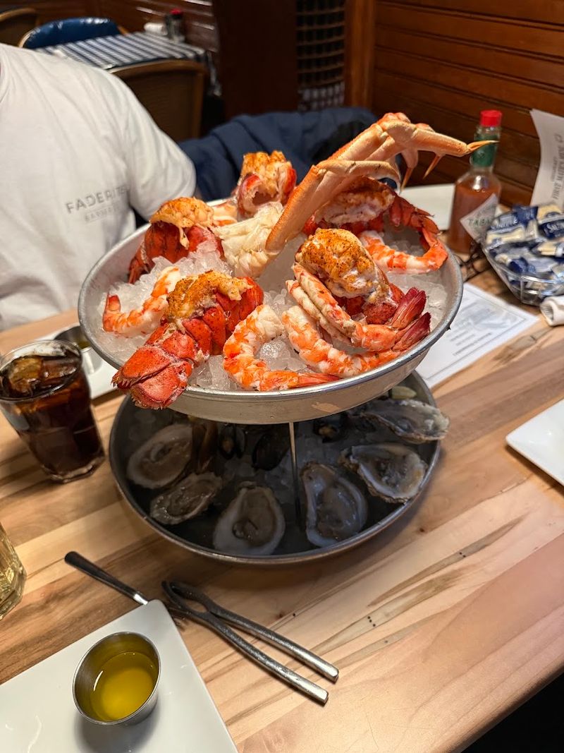 Chesapeake's Seafood Restaurant - Knoxville