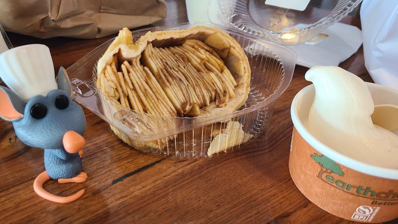Flood Heroes Got A Pie