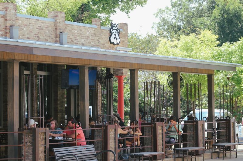 Food That Matches The Neighborhood's Personality