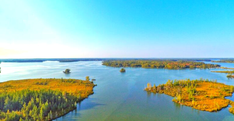 The Underrated Wisconsin Lake With 233 Miles Of Shoreline And Barely Any Crowds