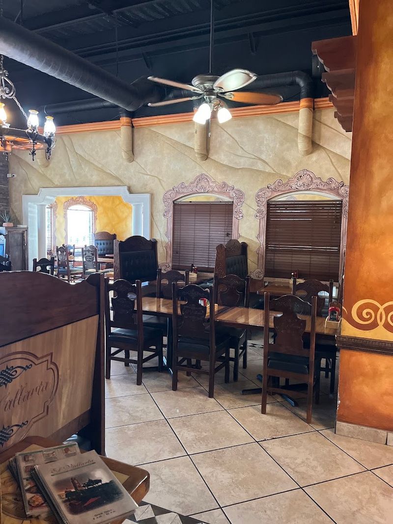 This Welcoming Dining Pace Lets You Relax And Enjoy