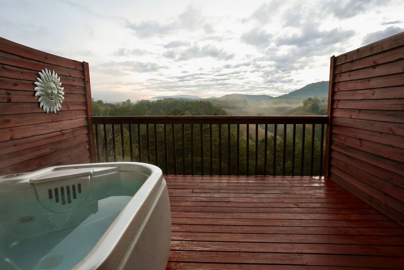 Private Hot Tubs With A View That Actually Delivers