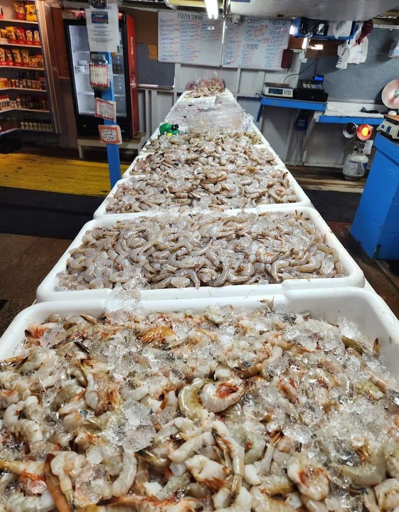 Fresh Alabama Gulf Shrimp Keeps Locals Coming Back
