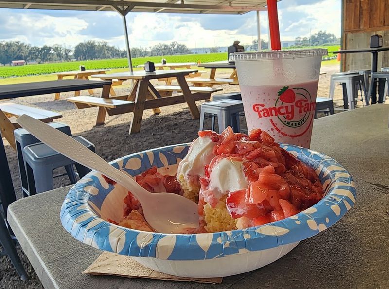Peach Cobbler Returns For A Short Season