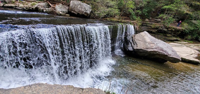 The Gentle Cascade Of Upper Greeter
