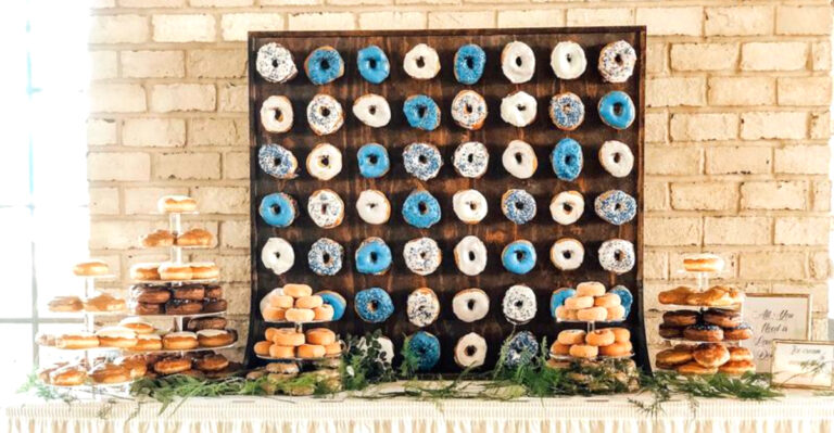 This Historic Wisconsin Bakery Sells Out Of Donuts Before Most People Arrive