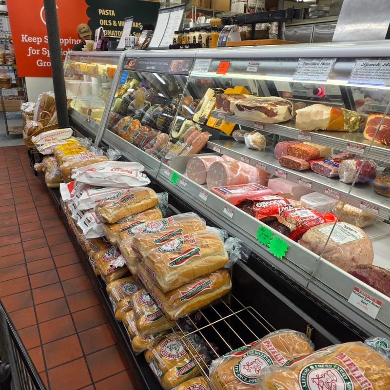 A Deli Counter That Sets The Standard For Everything Else