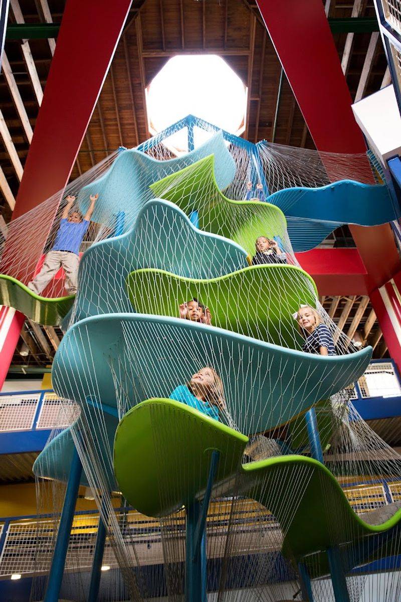 Interactive Exhibits That Engage All Ages