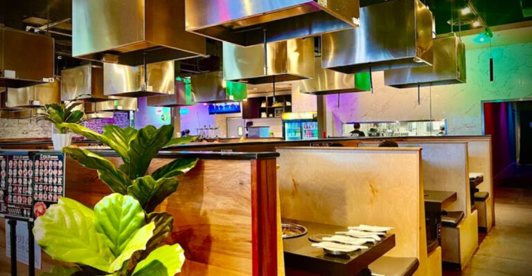This Nevada Restaurant’s Massive Buffet Draws Crowds That Line Up Before It Even Opens