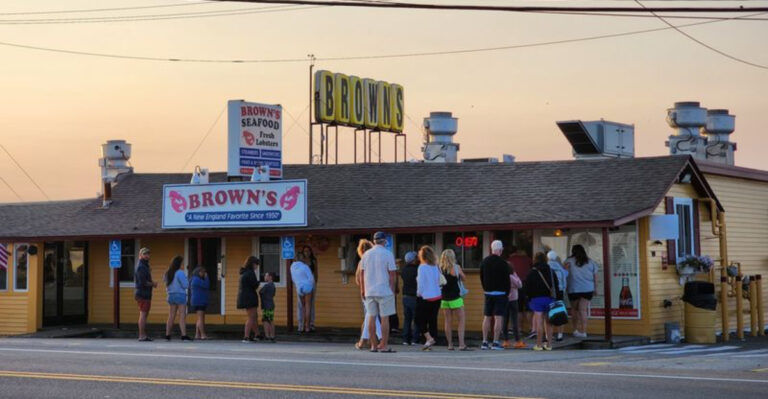 This New Hampshire Clam Shack Serves Fried Seafood So Good It Is Worth A Road Trip In 2026