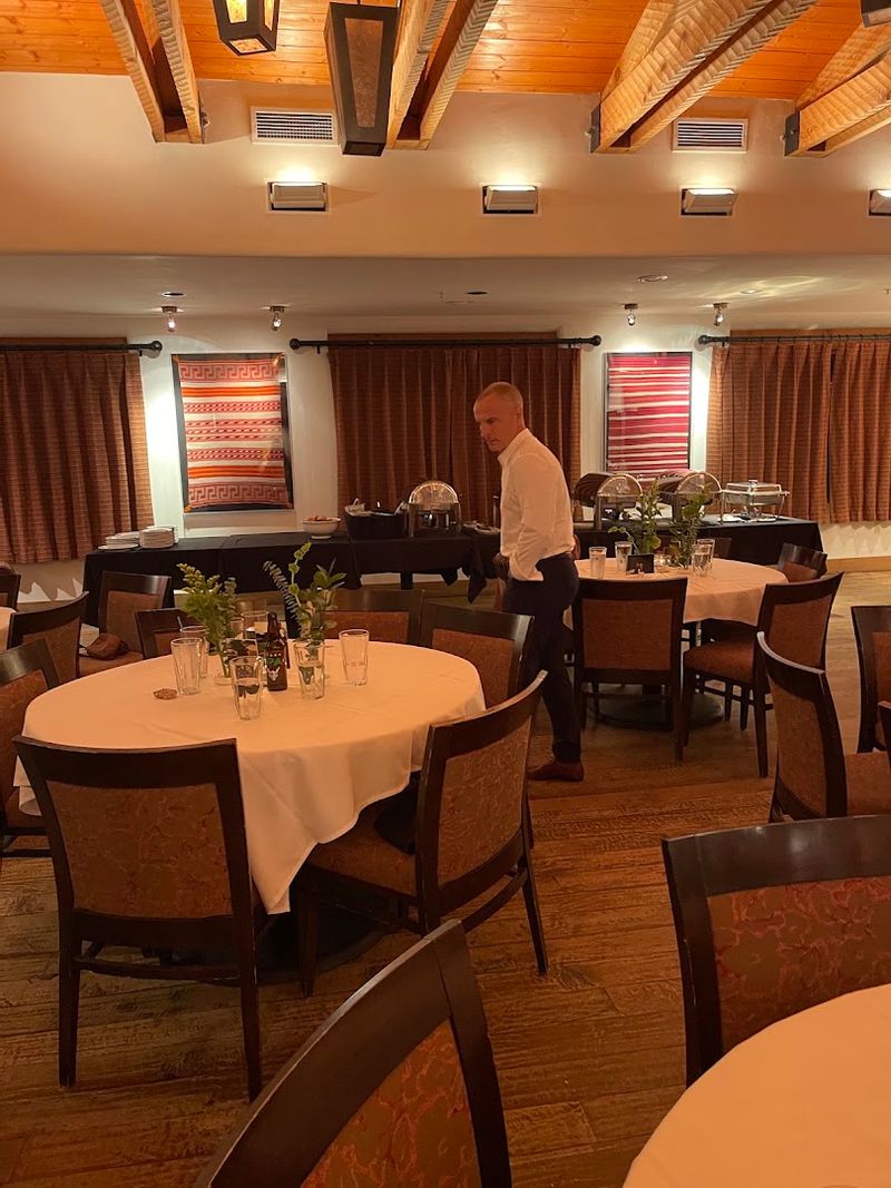 A Steakhouse Worth Dressing Up For