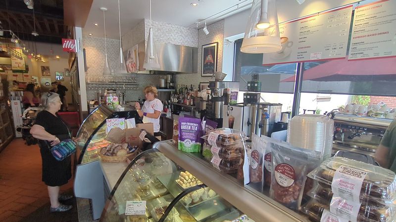 Traditional Italian Pastries Worth Every Bite