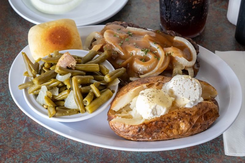 This Is What Home Cooking Tastes Like On A Good Day