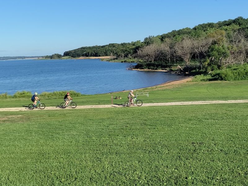 Forested Hills Turn The Shoreline Into One Of Kansas’s Prettiest Views