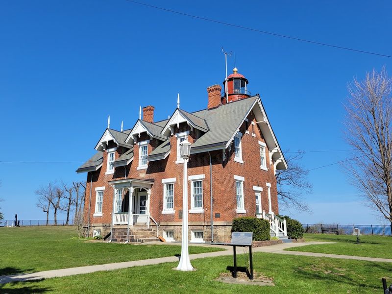 Dunkirk Lighthouse