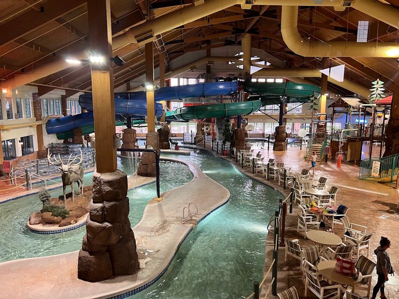 Tundra Lodge Resort & Waterpark (Green Bay)
