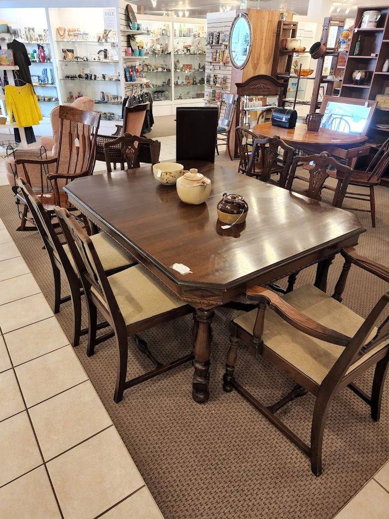 Seasonal Furniture And Practical Pieces