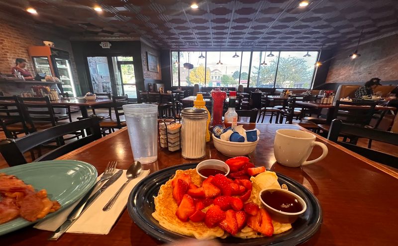 A Roadside Stop Worth Slowing Down For