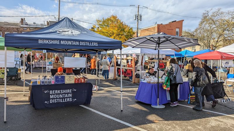 Hudson Farmers Market — Hudson, NY