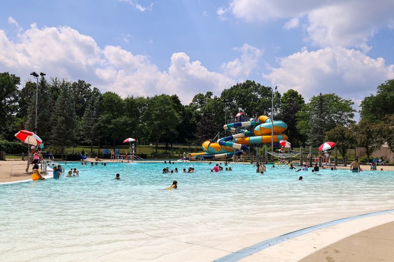 Cool Waters Family Aquatic Park (Milwaukee)
