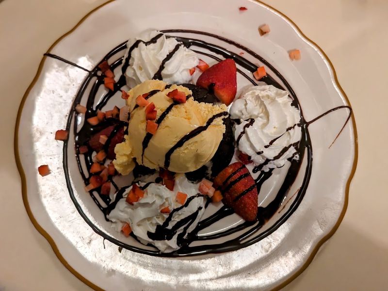 Desserts That Make Leaving The Table Feel Difficult