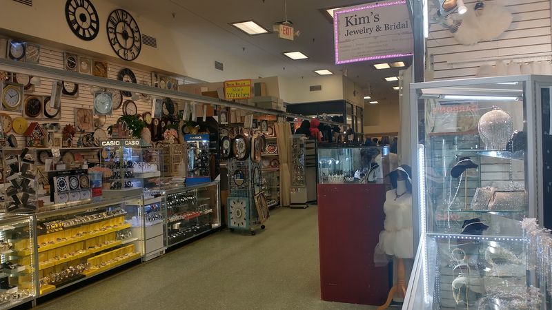 Services That Go Beyond Shopping