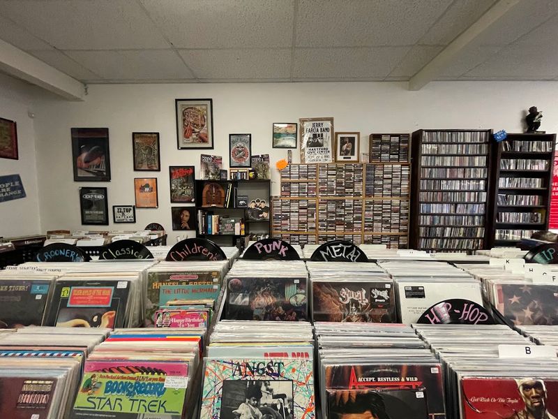 A Collector's Oasis Right Off The Strip