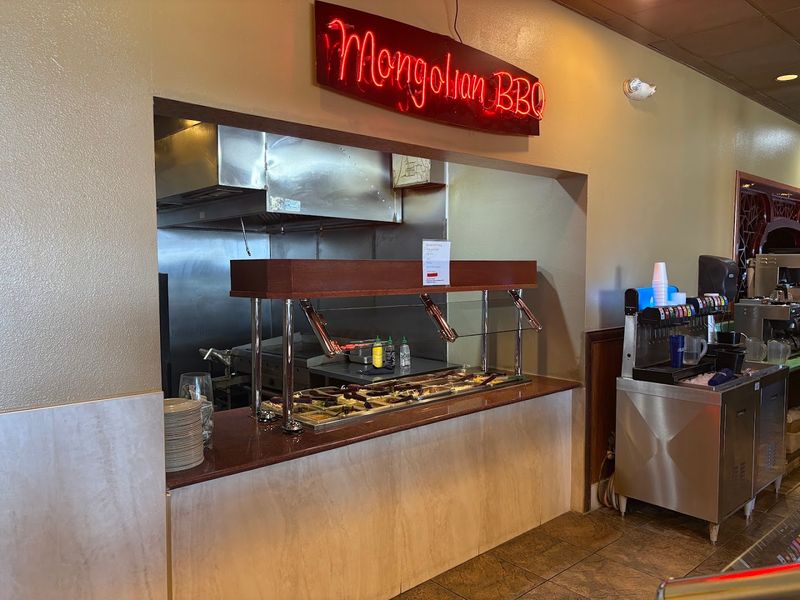 EAT Asian Super Buffet