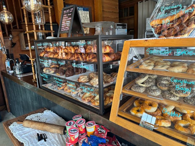 Hummingbird Bakery