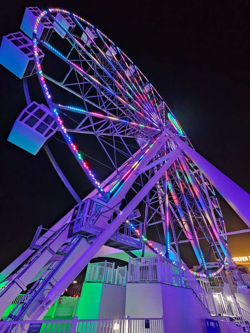Biloxi Tide Turner Observation Wheel